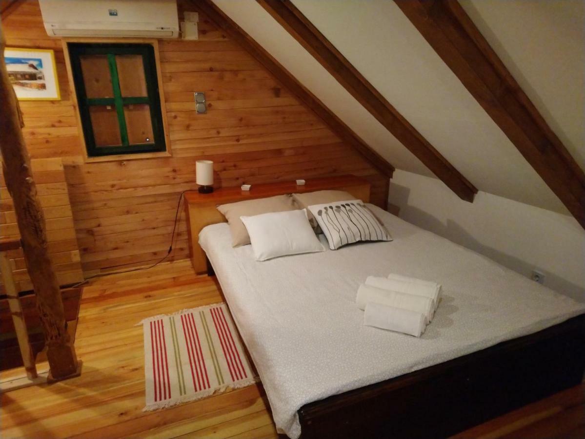 Apartman Rico Klanjec エクステリア 写真